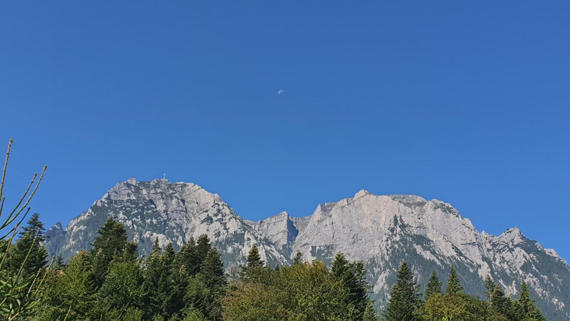 Pensiunea Luna Buşteni Esterno foto